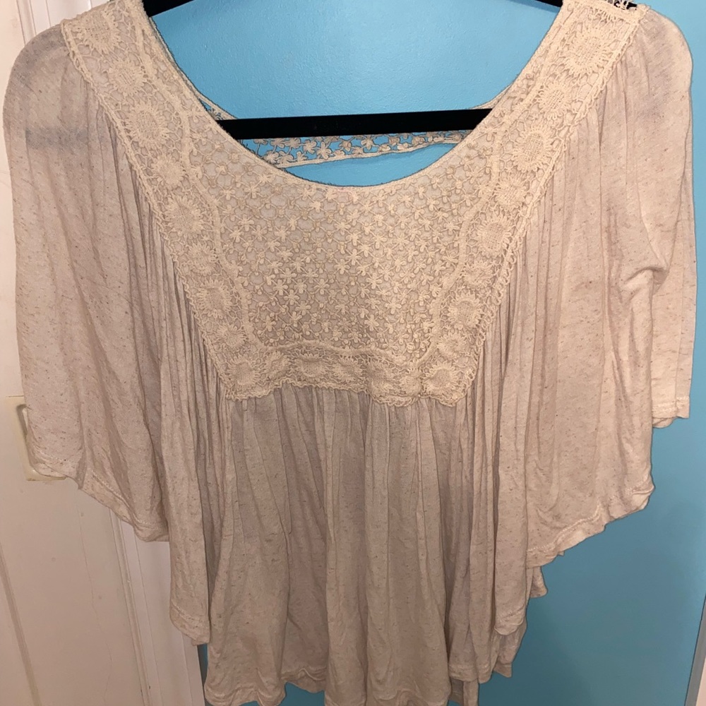 Cream Lace Top Size Small